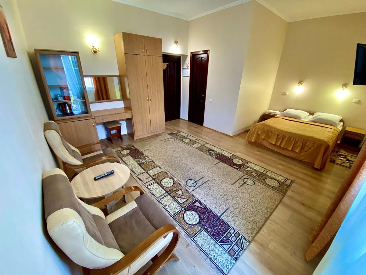Hotel Orion Morshyn Esterno foto