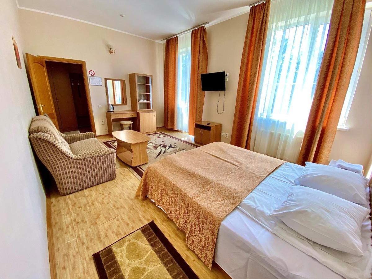 Hotel Orion Morshyn Esterno foto